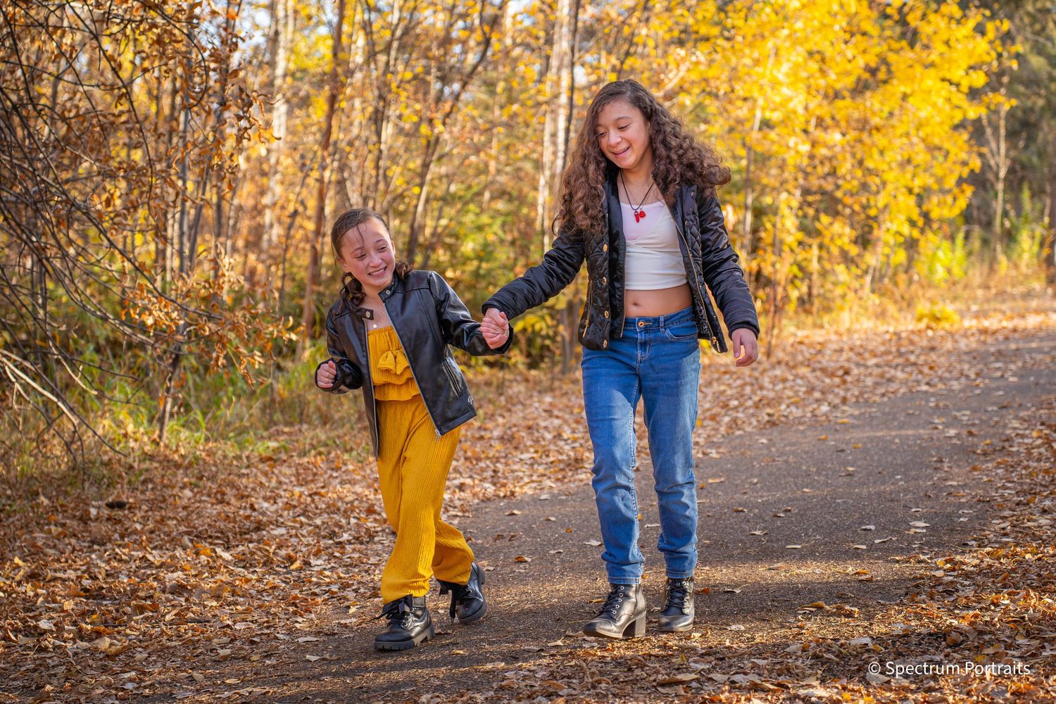 Edmonton family photographer for maternity, newborn, baby, and lifestyle family photography.