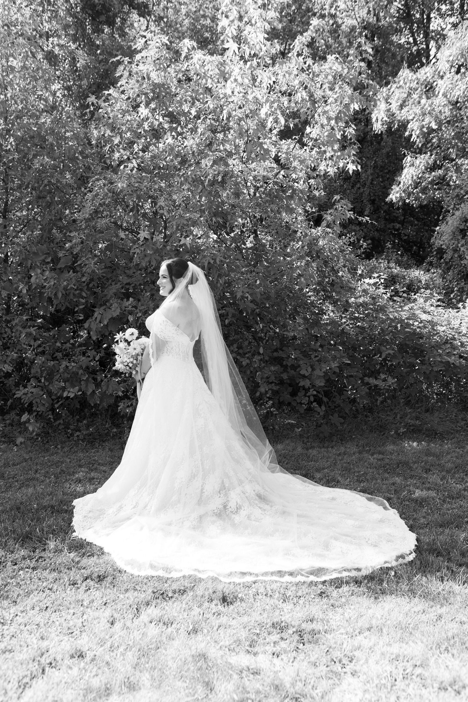 New Jersey wedding photographer offering coastal, candid and timeless wedding photography across South Jersey and Jersey Shore venues