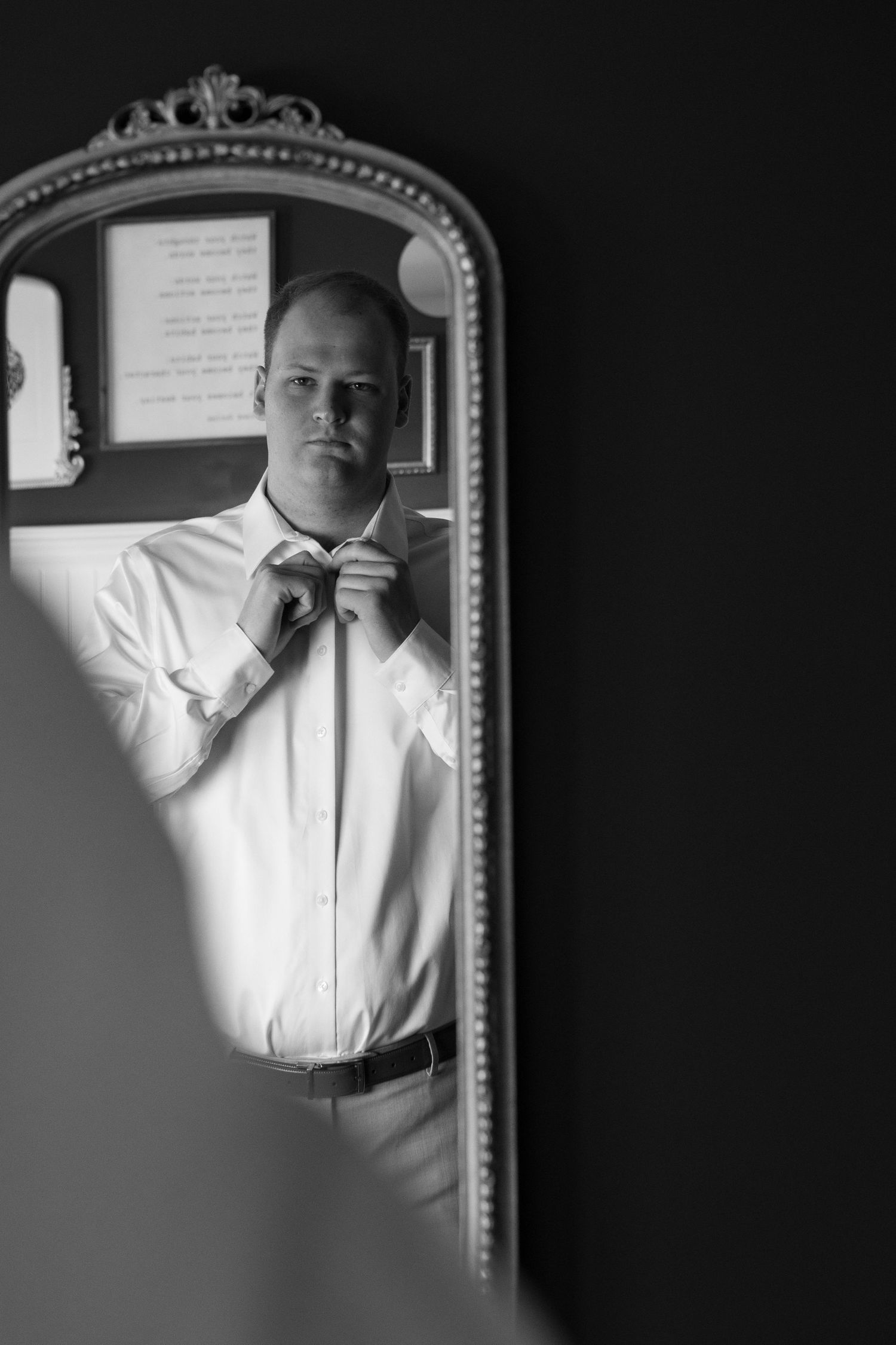 New Jersey wedding photographer offering coastal, candid and timeless wedding photography across South Jersey and Jersey Shore venues