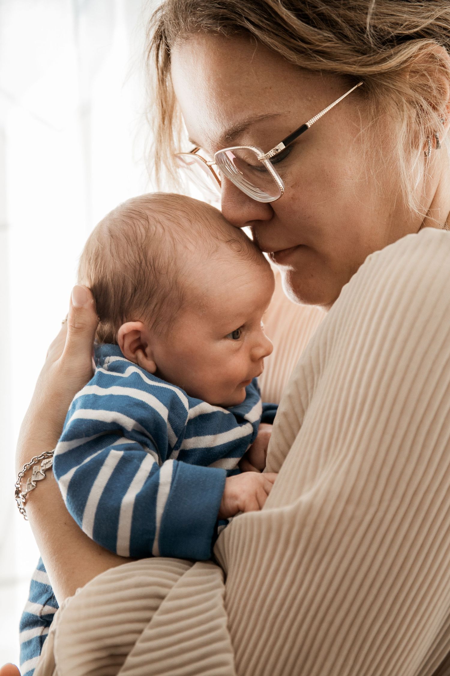 Newbornfotografie Newborn Fotografie Newbornfotograaf Lifestylefotograaf Maassluis Vlaardingen Schiedam Hoek van Holland Westland