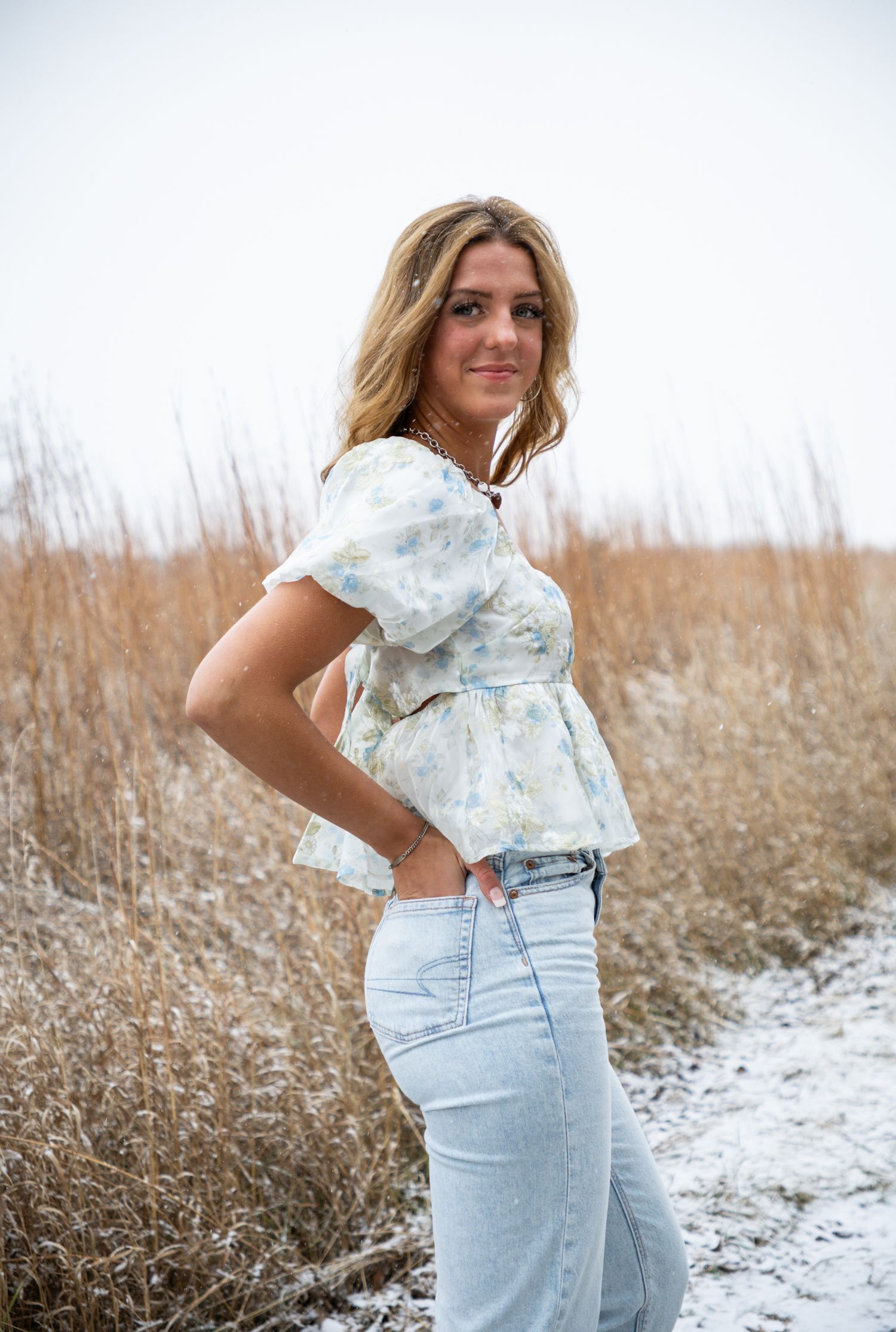 Senior pictures in the snow