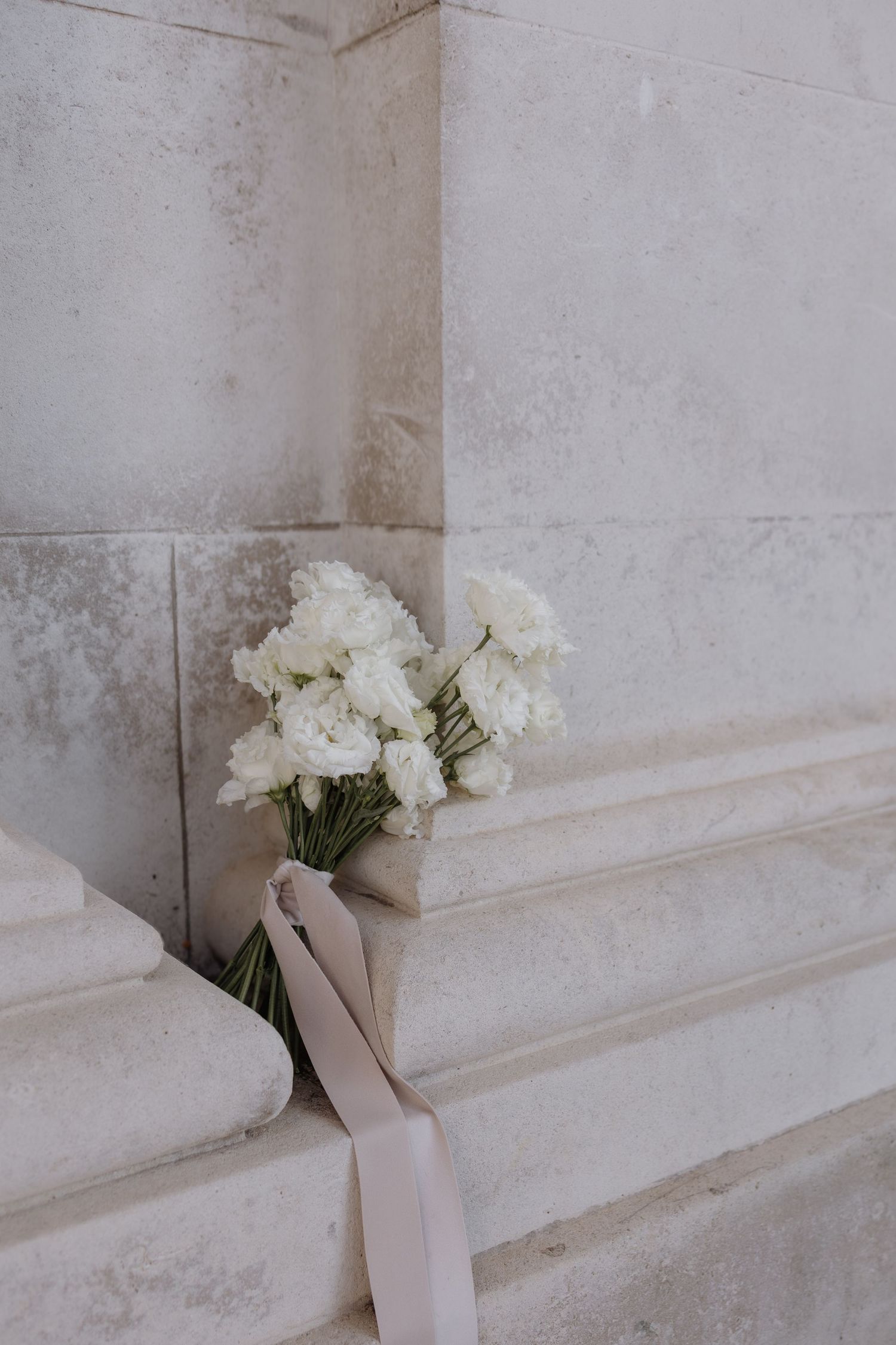 bridal bouquet - candid moment captured by Lara Luis, Cheshire