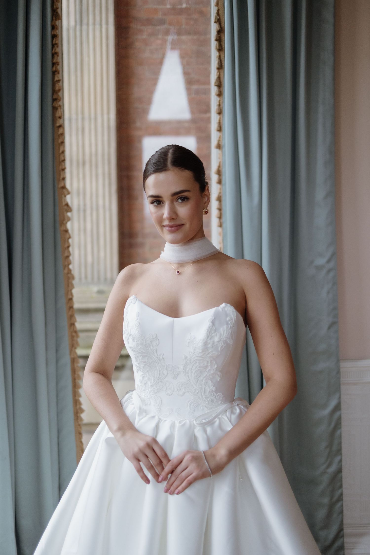 traditional bridal portraits at Berwick House
