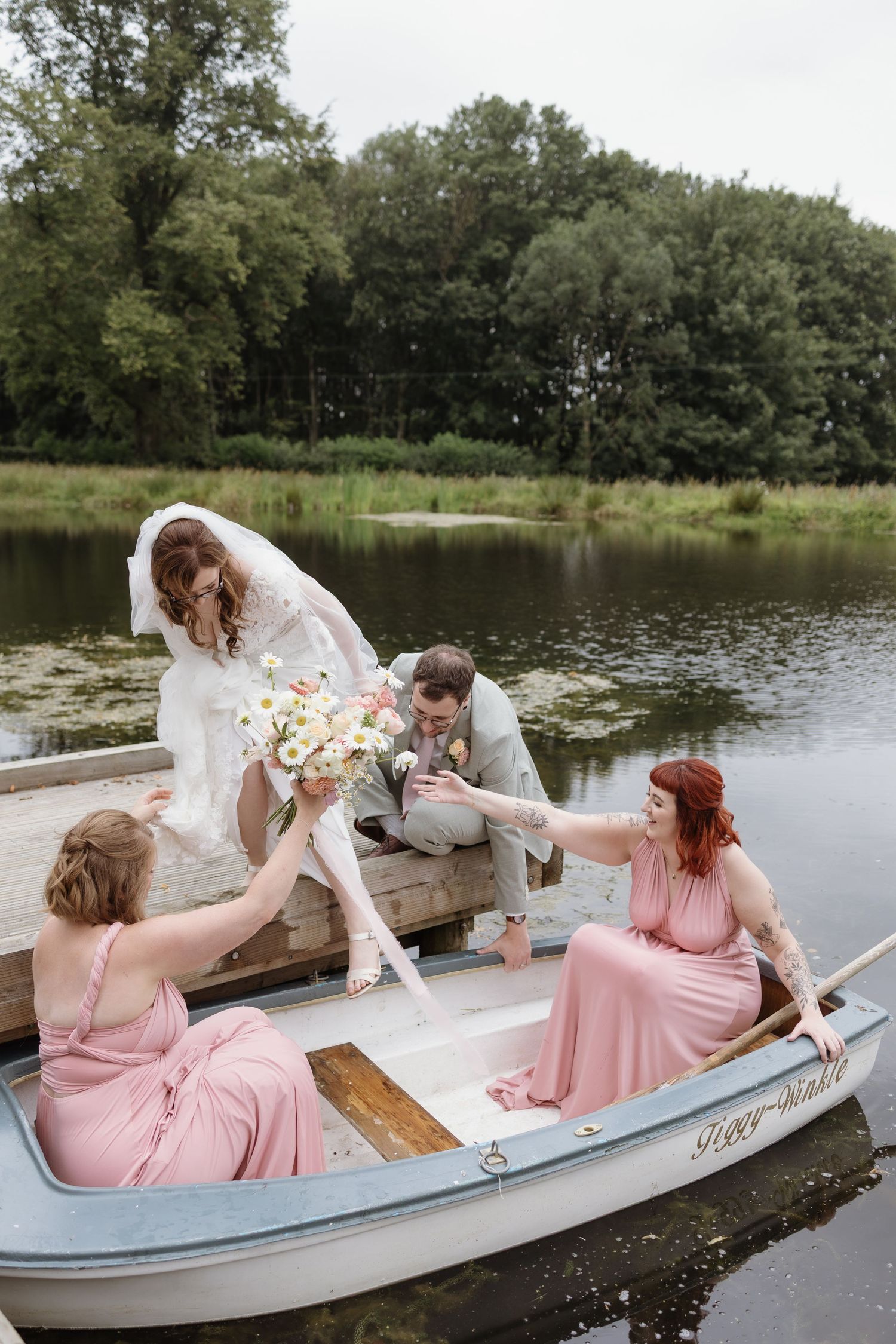 candid wedding moments at Holesfoot