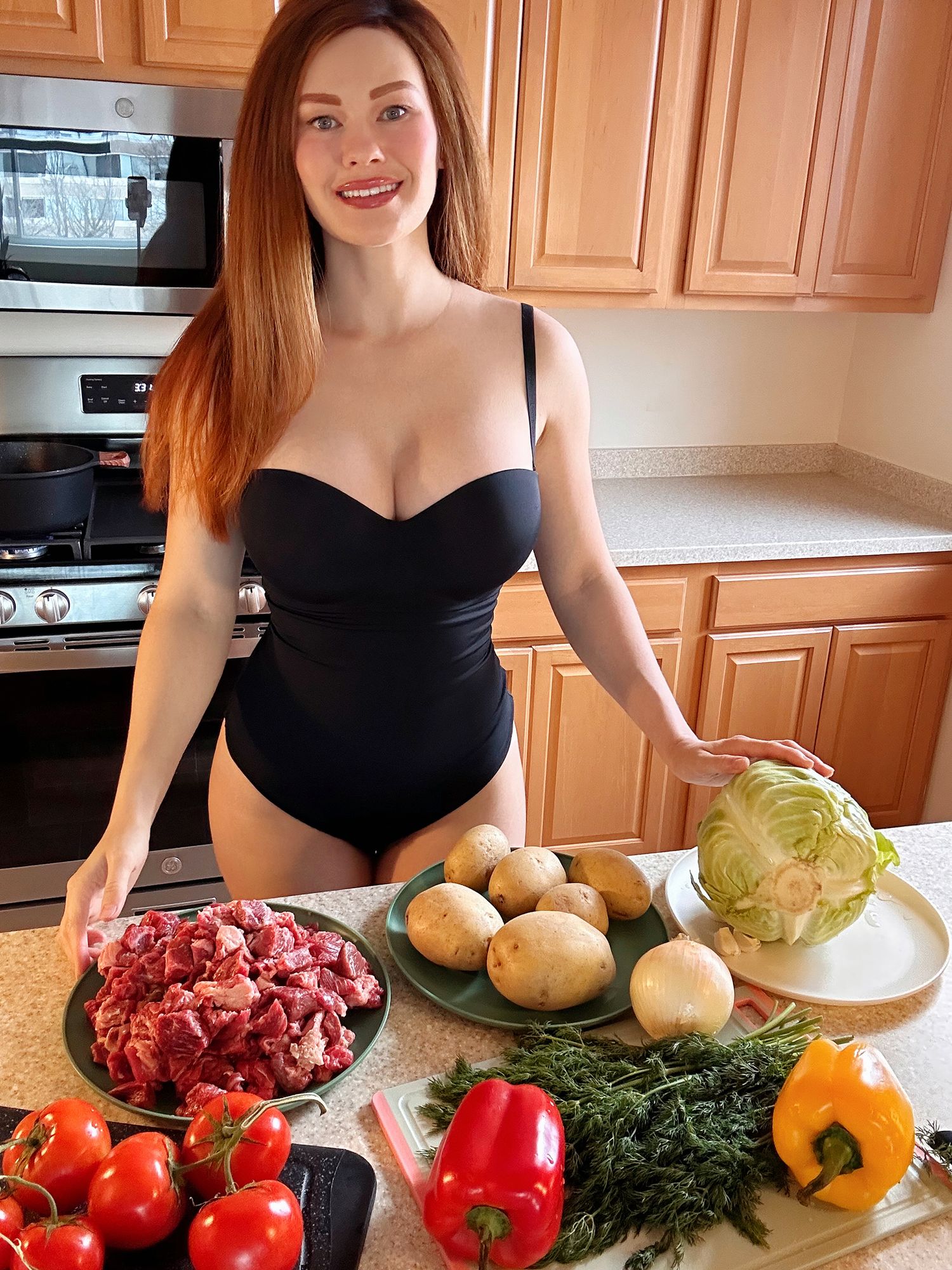 Liana Woodbury - redhead escort in New England