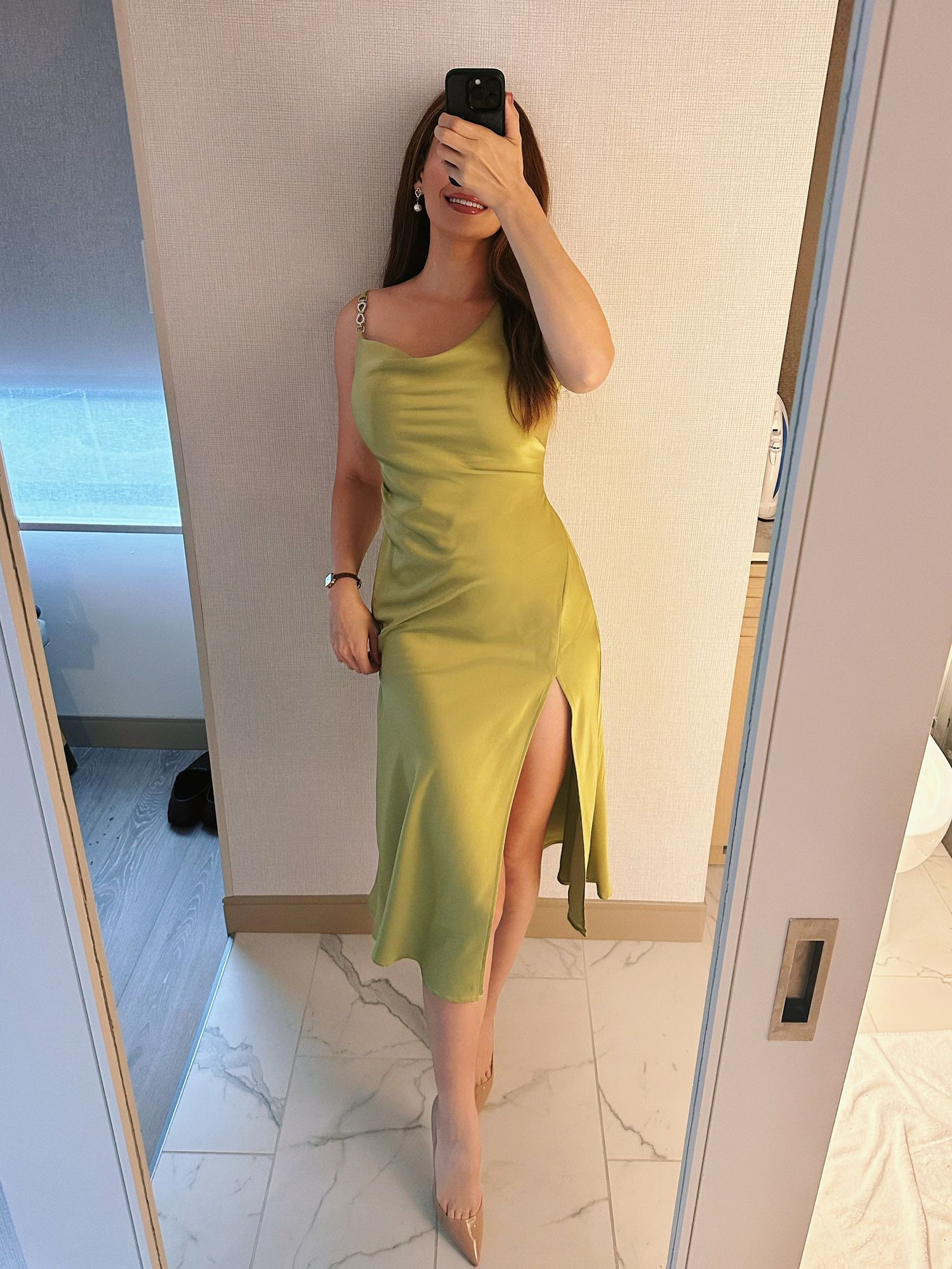 Liana Woodbury - redhead escort in New England