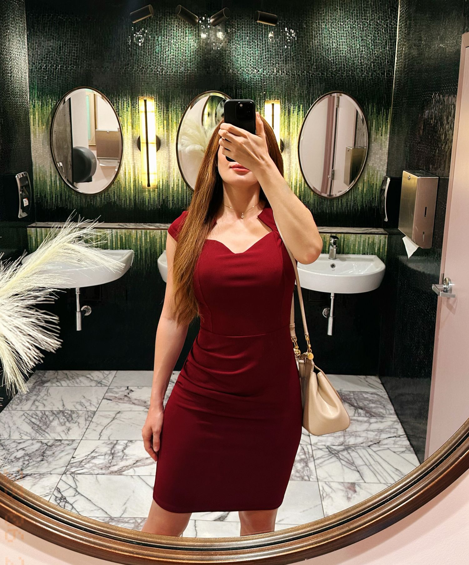 Liana Woodbury - redhead escort in New England