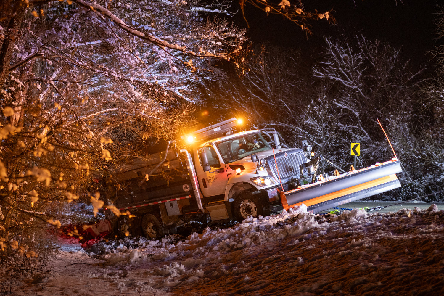 Snow Problem Images SEVERE_SNOW_CAUSES_PROBLEMS - F1RST DUE MEDIA
