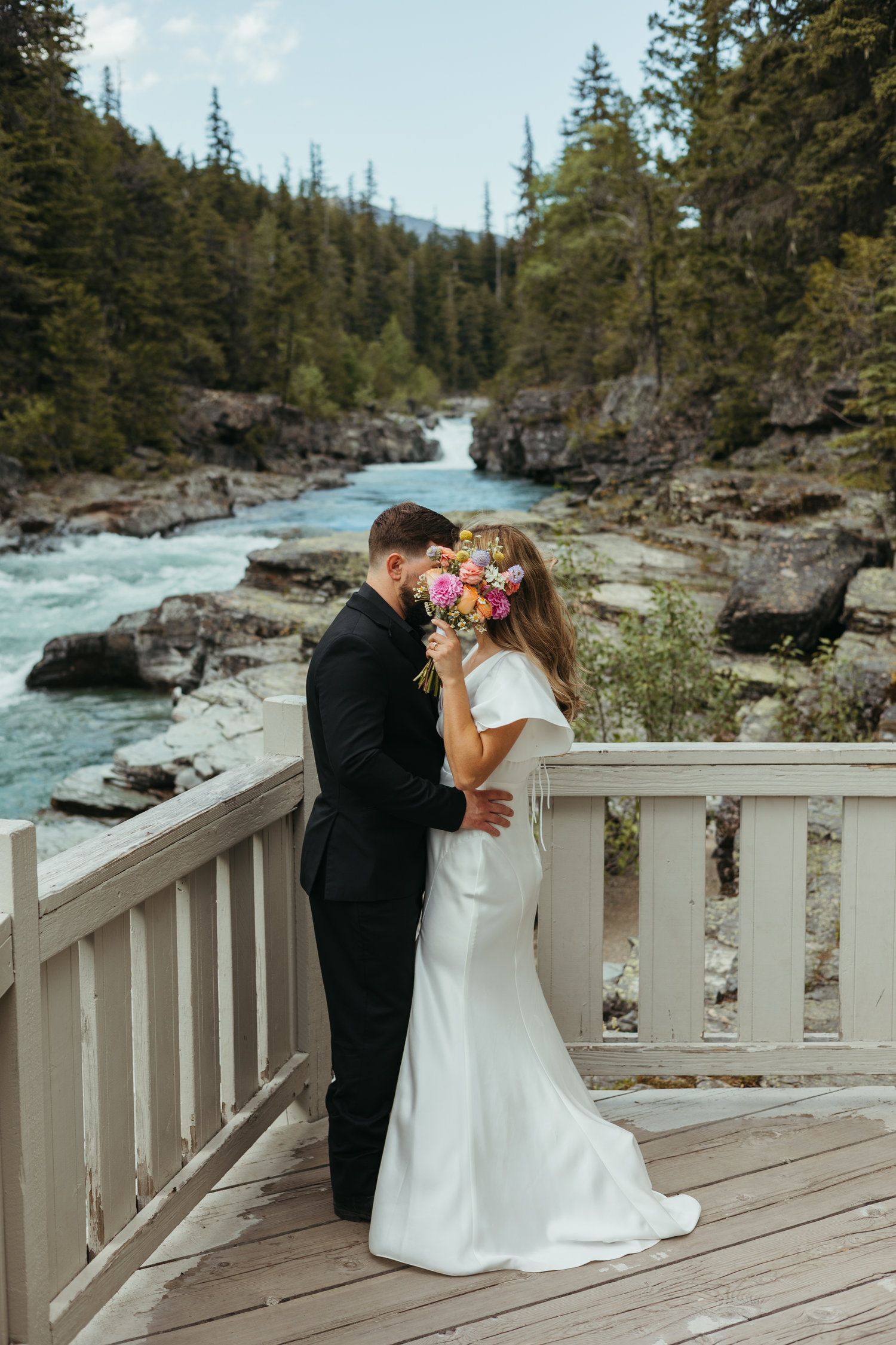 Wedding and Newborn Photographer - Wild Sage Studios, LLC