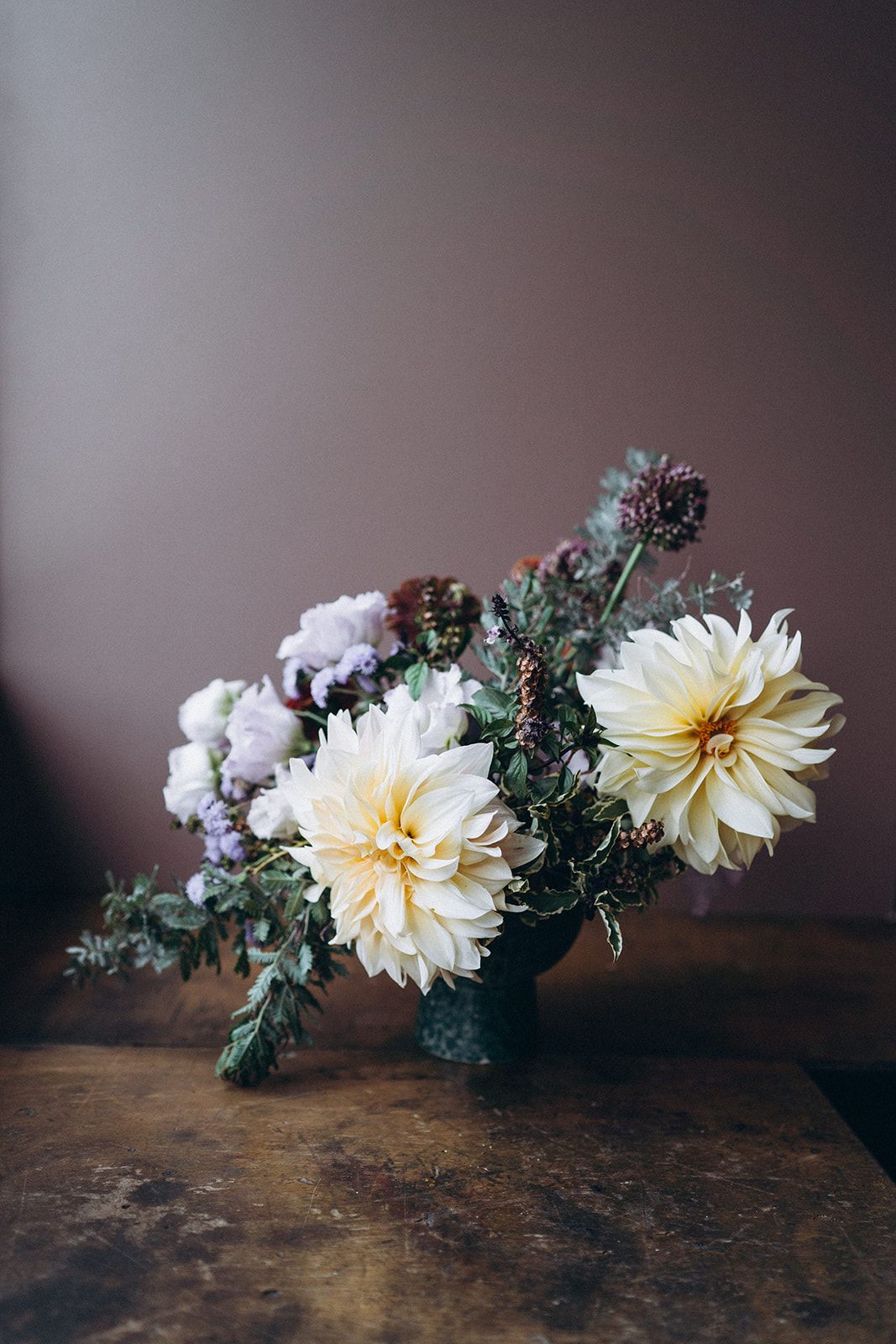 Décoration florale de table pour mariage éco-responsable à Toulouse