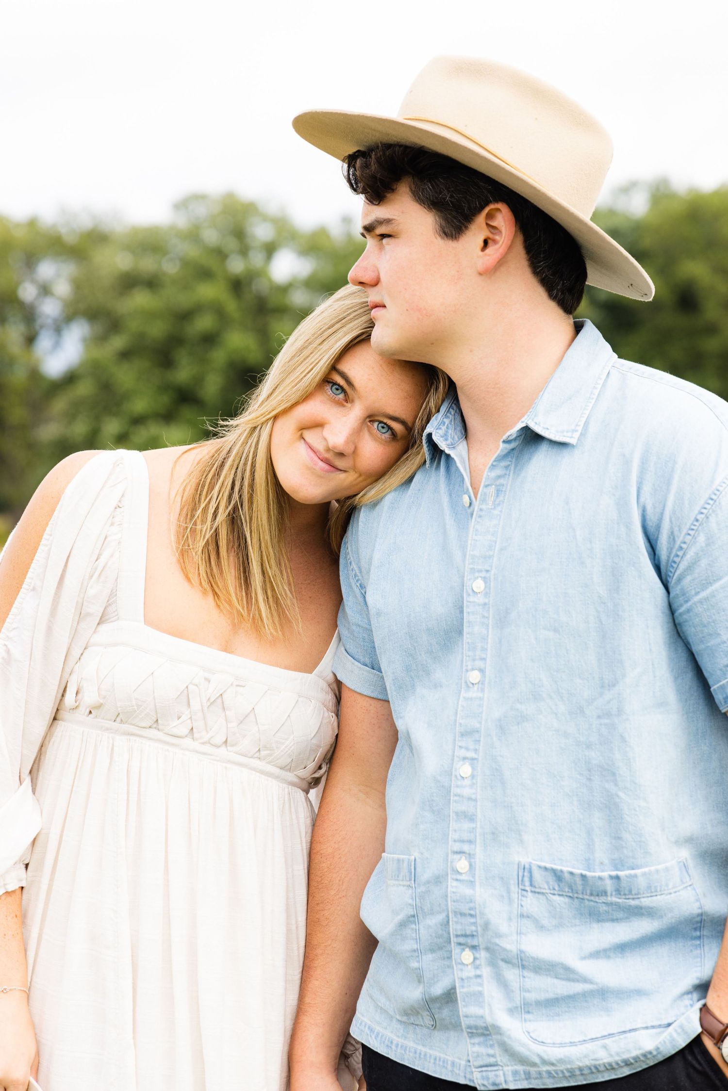 Meg Huenink Photography Milwaukee Wisconsin Wedding Photographer Engagement Photos meghuenink.com, Couples, Engagement P