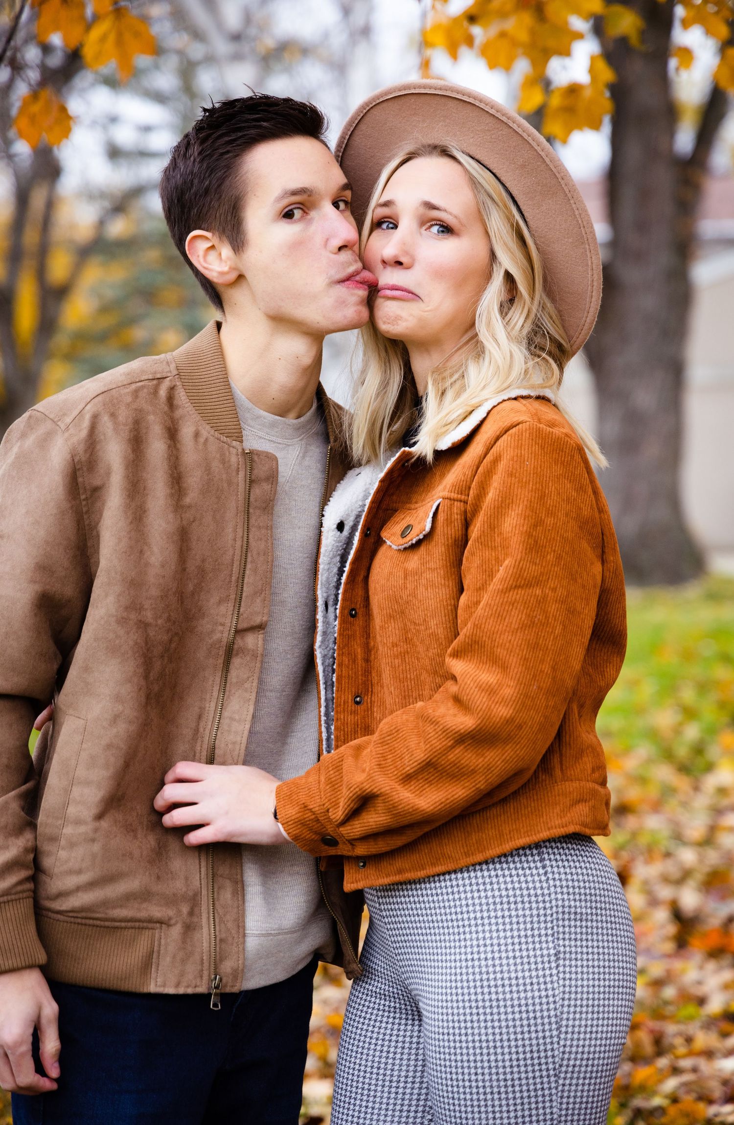 Meg Huenink Photography Milwaukee Wisconsin Wedding Photographer Engagement Photos meghuenink.com, Couples, Engagement P