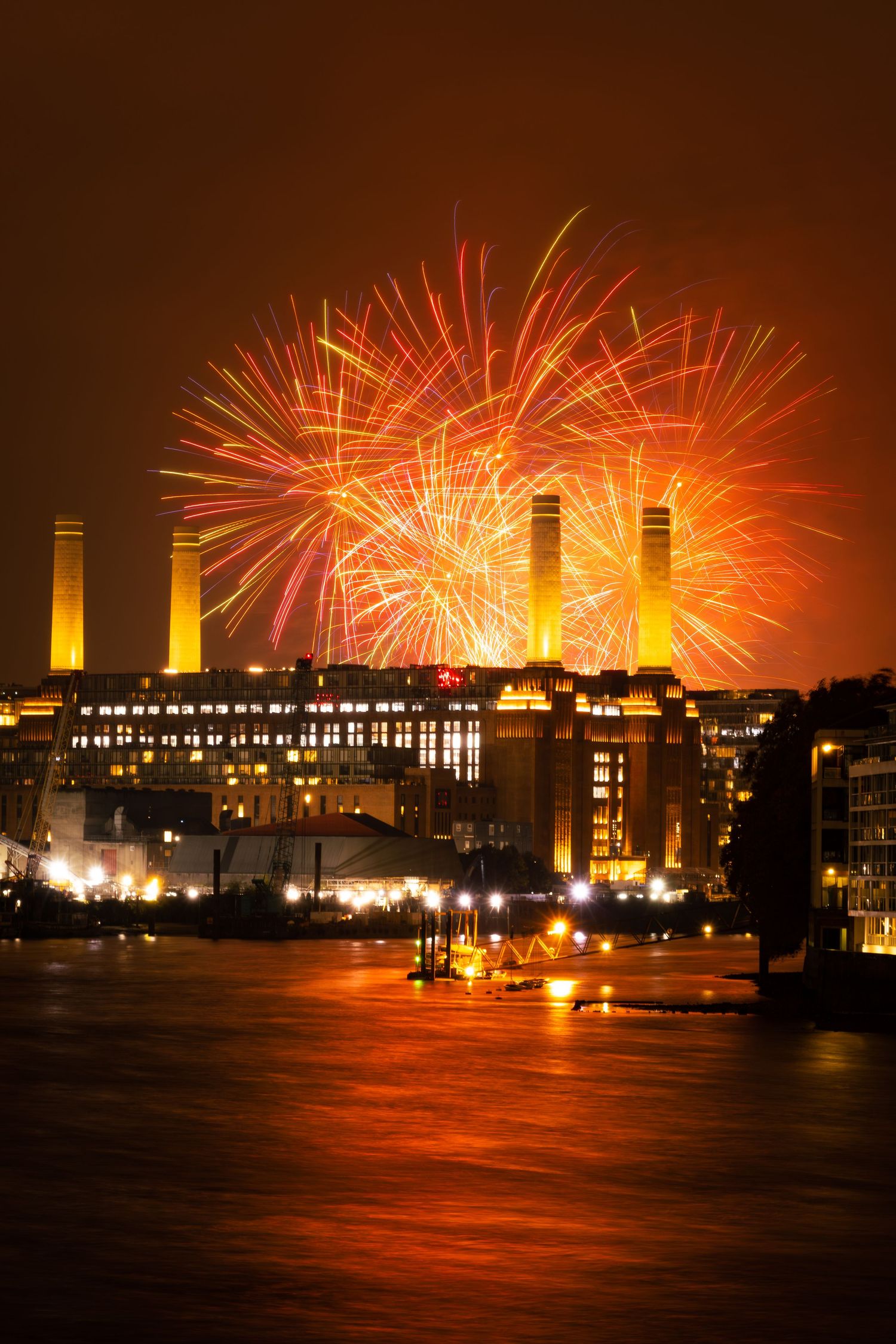 Battersea Power Station fireworks display on the River Thames by Kush Rattan Photography