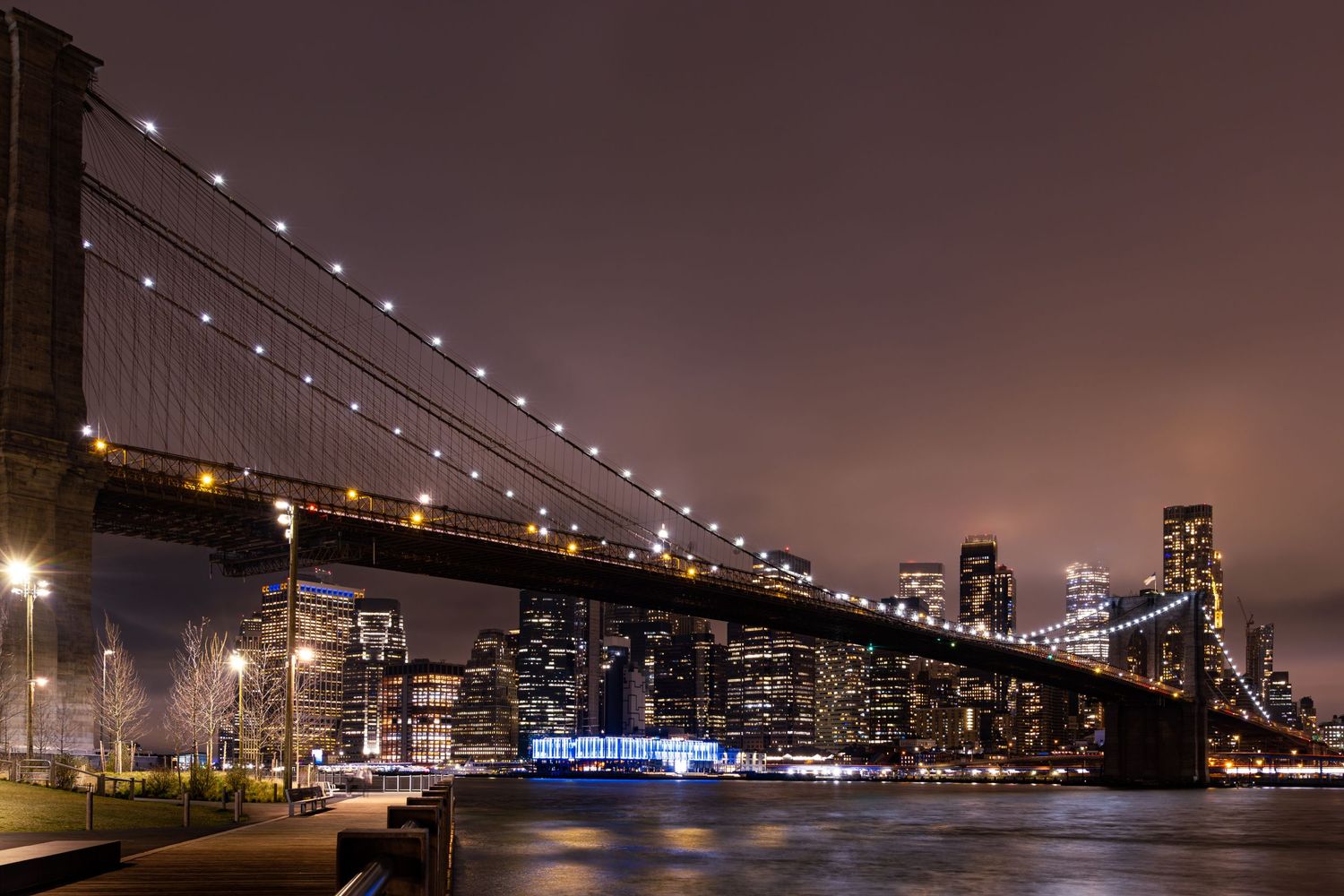 Brooklyn Bridge at night taken by Kush Rattan Photography.