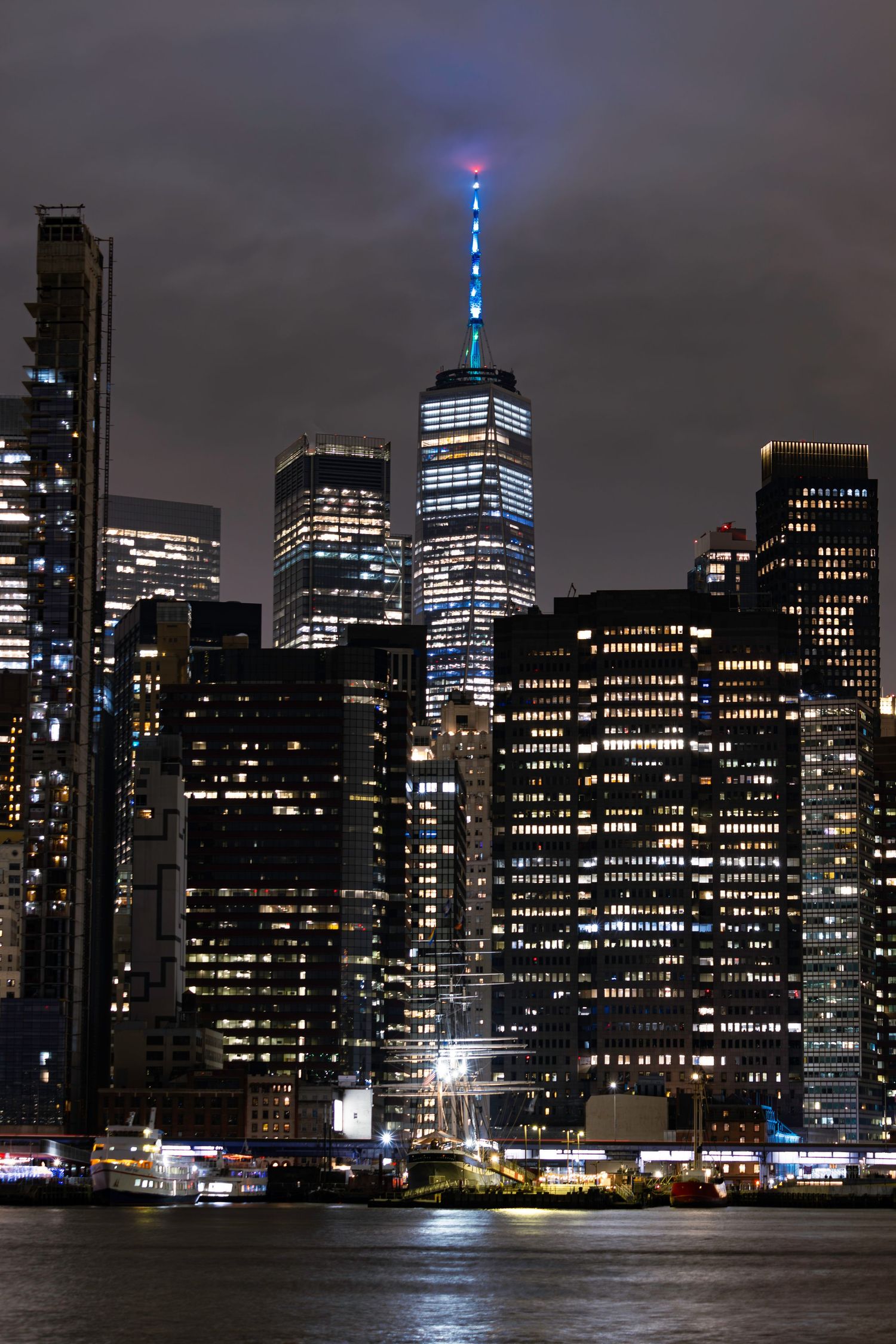 One World Trade Center, Manhattan at night taken from Brooklyn New York by Kush Rattan Photography.