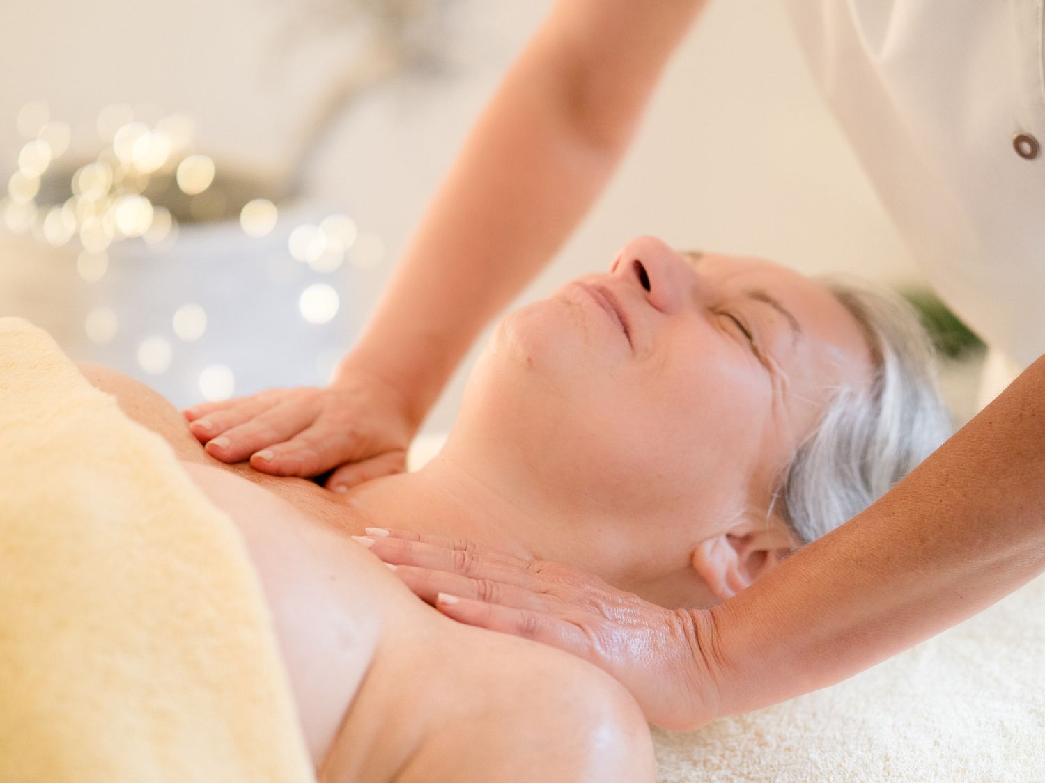 Ayurveda Massage Hattingen Astrid Wilms Wellness Massagen Tridosha Abhyanga Mukabhyanga Padabhyanga