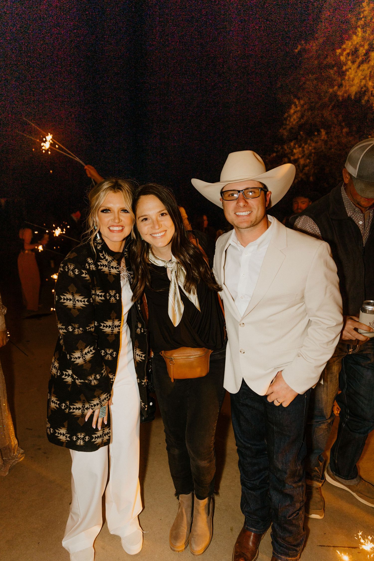 Lubbock-Wedding-Photographer-Western-Wedding-TX-Texas-Engagement-Cowboy-DFW-FTWorth-Amarillo-Abilene-Weatherford-Mineral