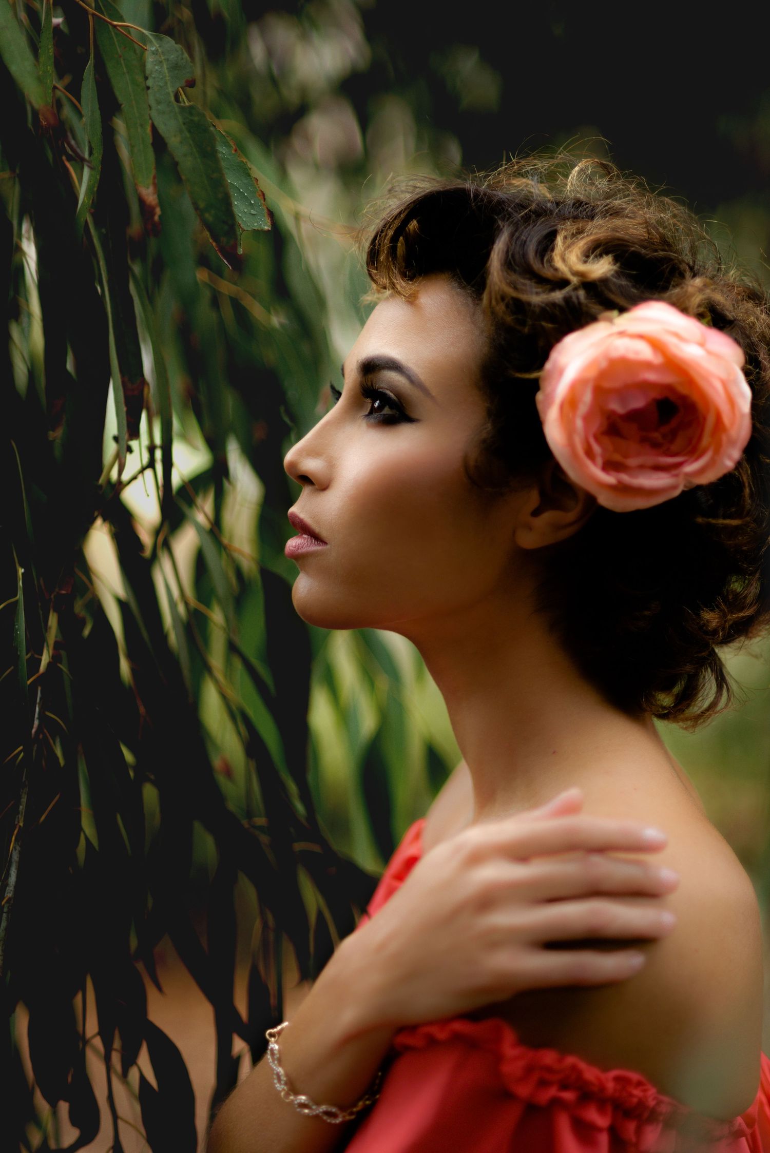 Beautiful portraits, crafted for your unique personality. Girl with a flower in her hair portrait
