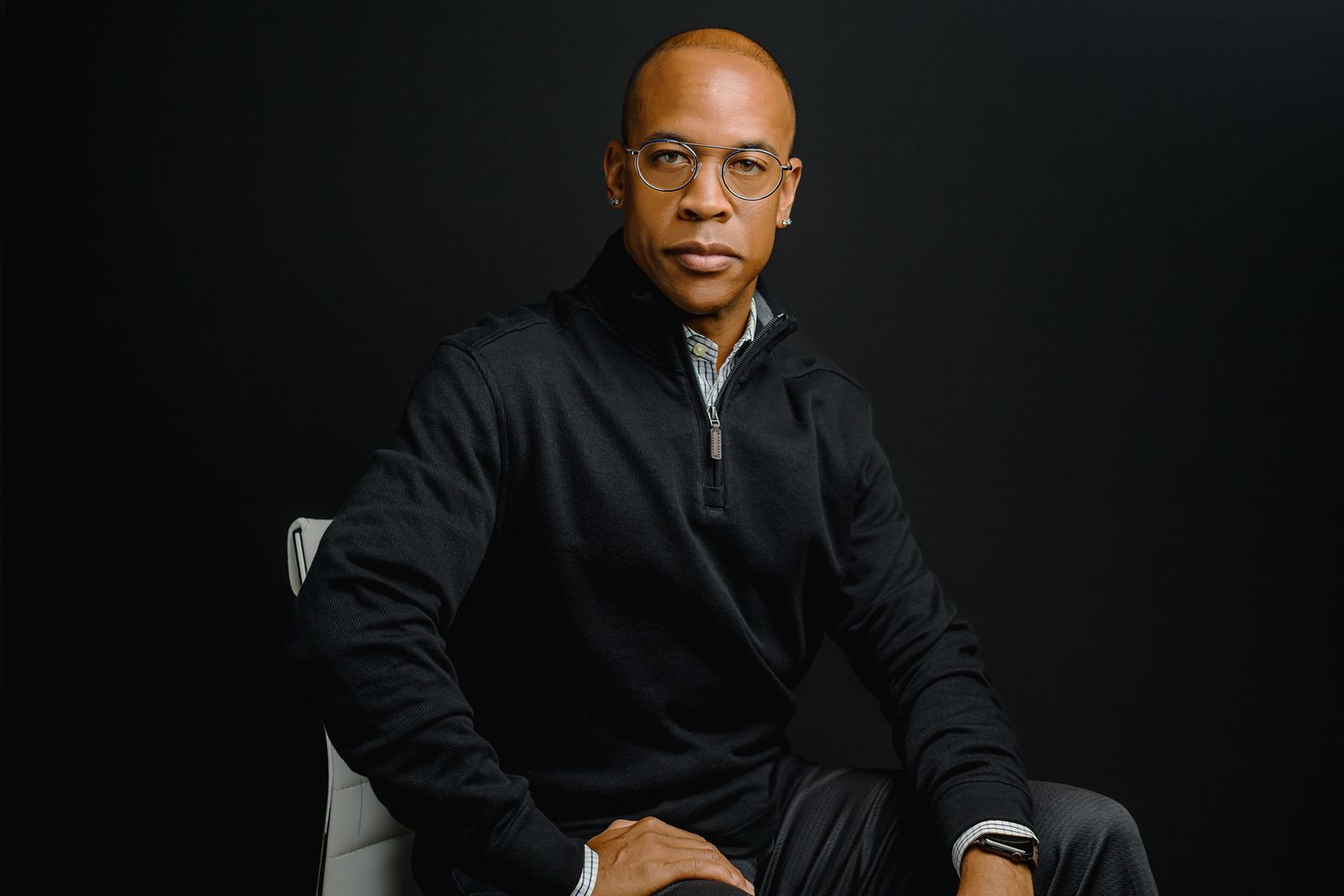 Strong modern contemporary portraits for men, not your ordinary headshot, branding for men