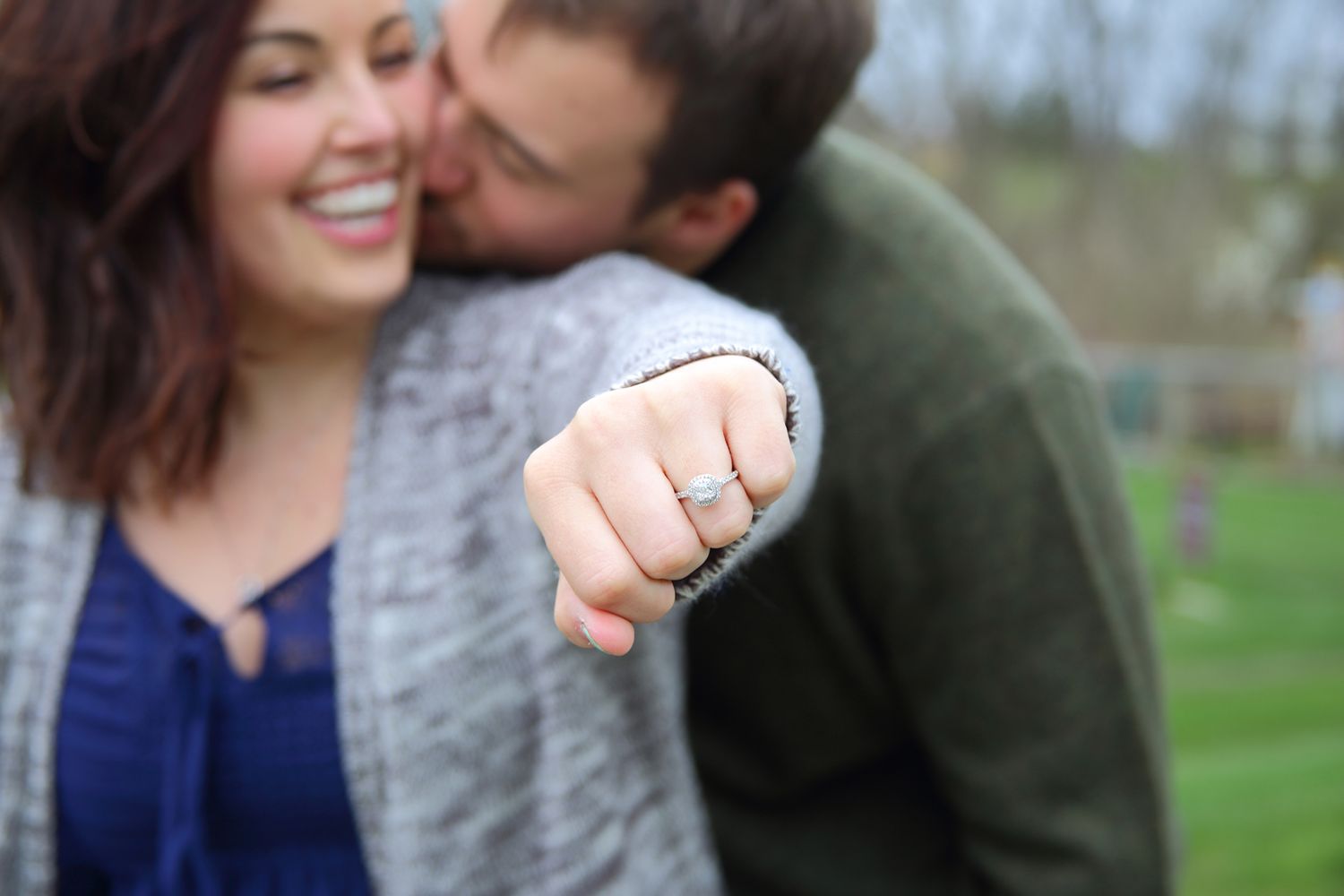Engaged Columbus woman shows off her stunning Tiffany's engagement ring.
