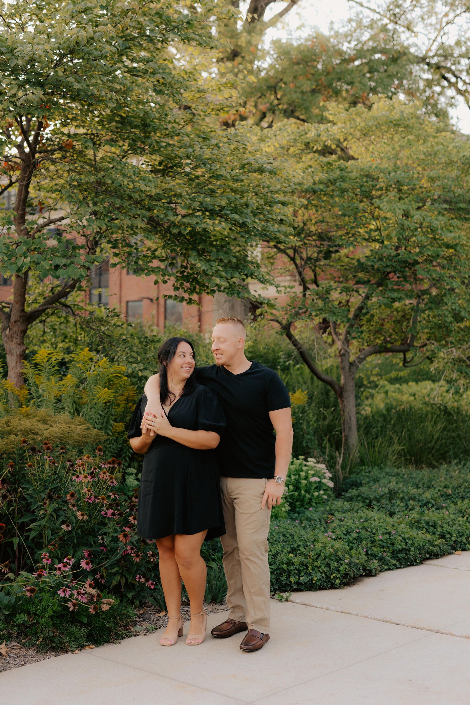 lincoln ne photographer, nebraska family photographer, photo session at UNL, downtown lincoln photography, sunset photos