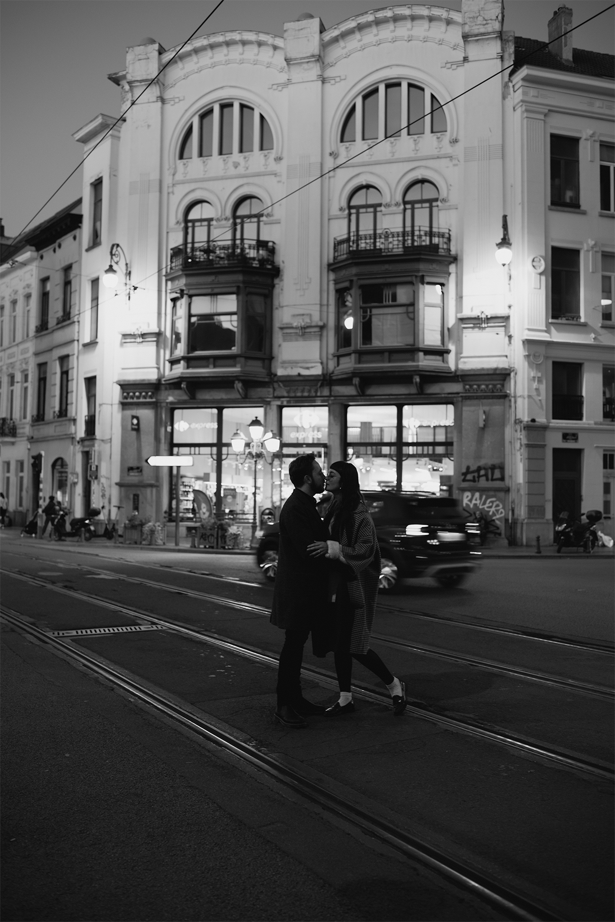 couple in love in brussels