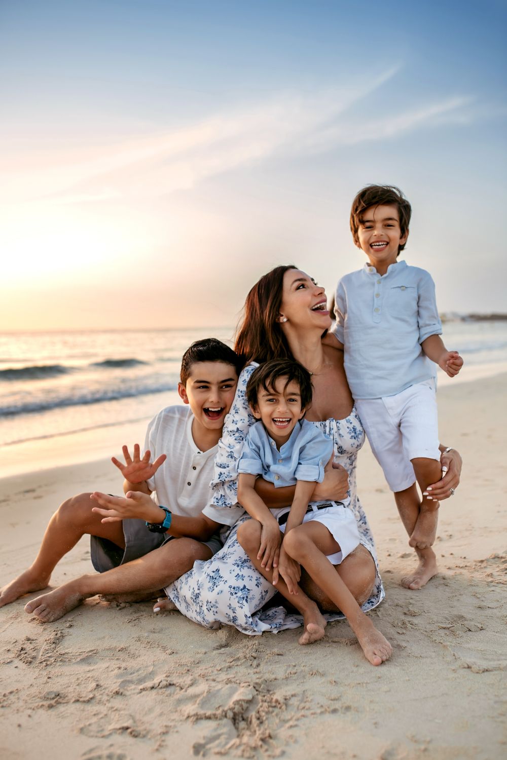 Beach family photos Dubai Jacqui Nightscales
