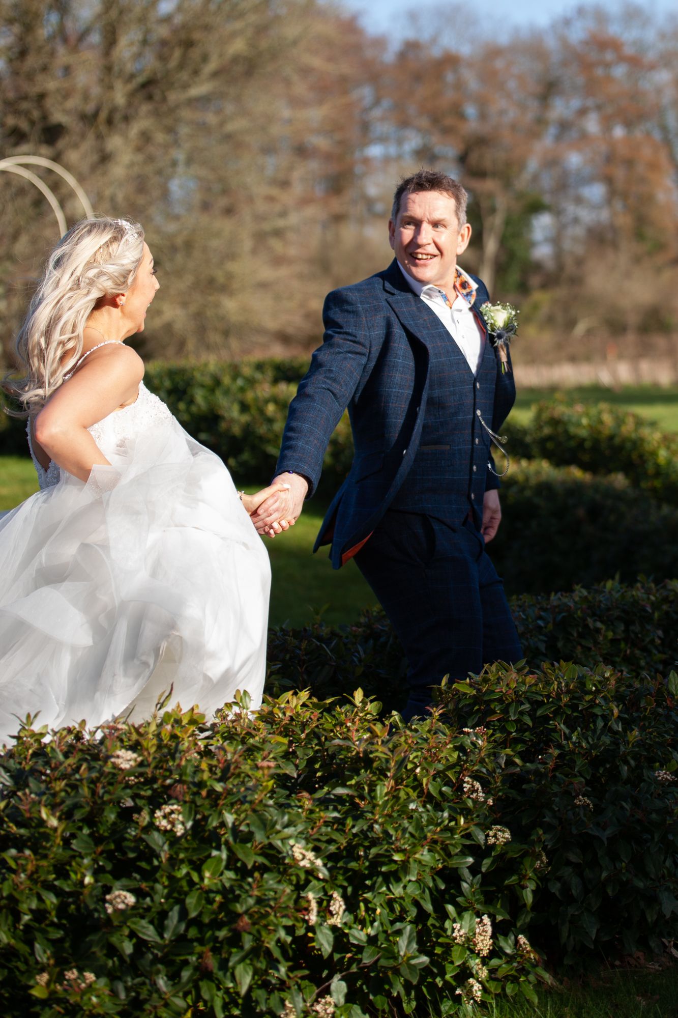 Discover our competitive prices for Hampshire wedding photography packages.
