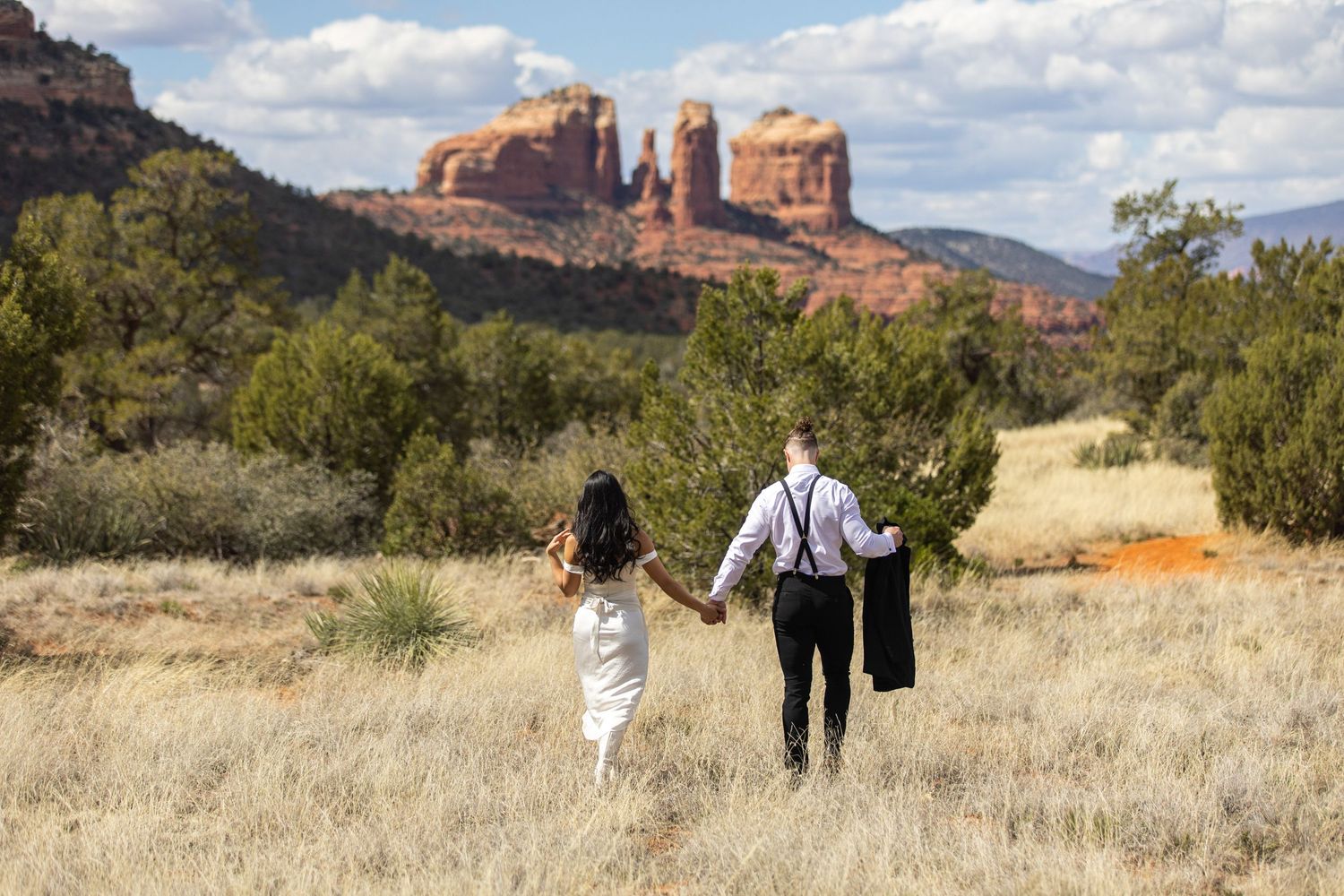 Wedding couple Sedona Arizona, Wedding Blog