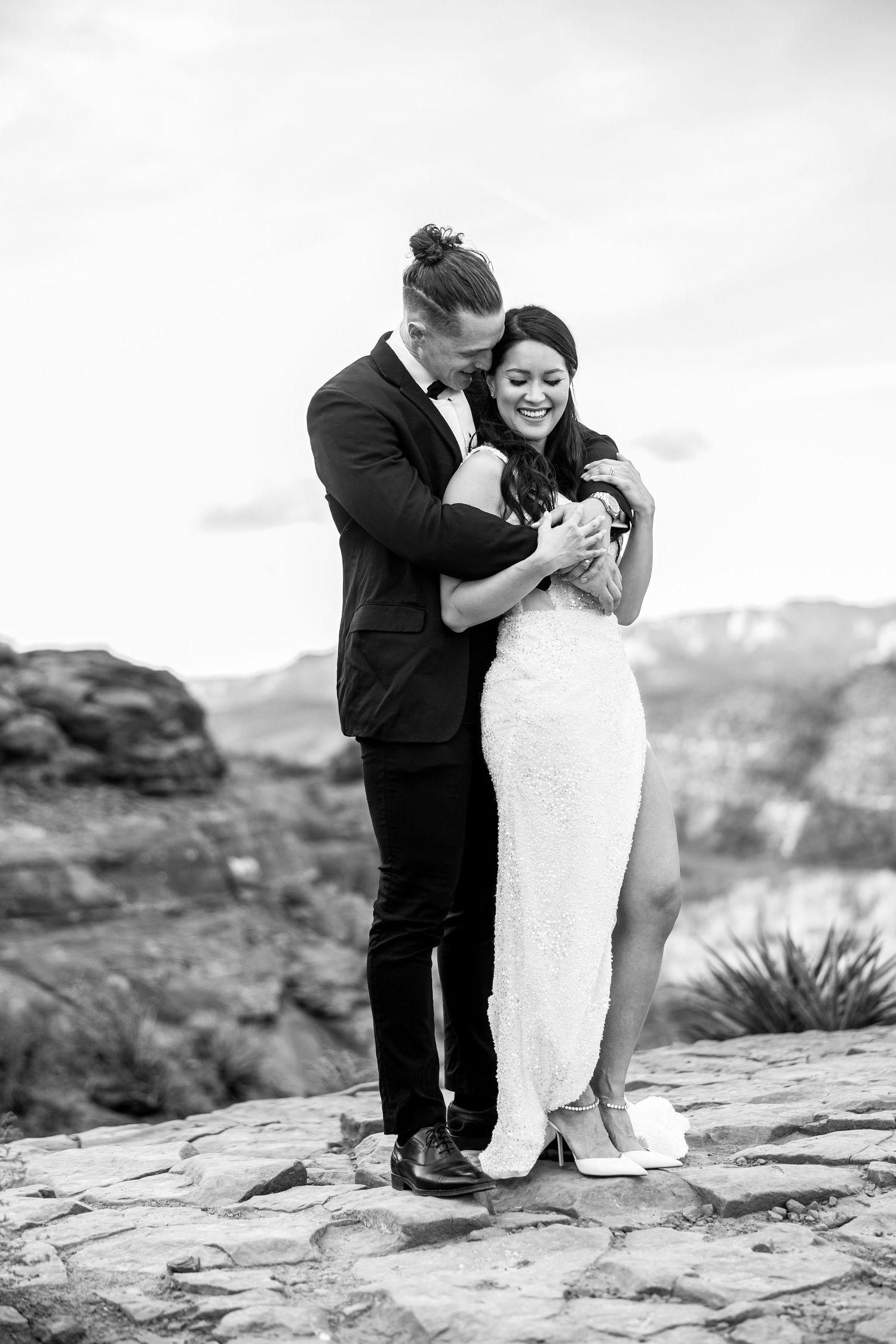 Wedding couple Sedona Arizona, Wedding Blog, b&w photo