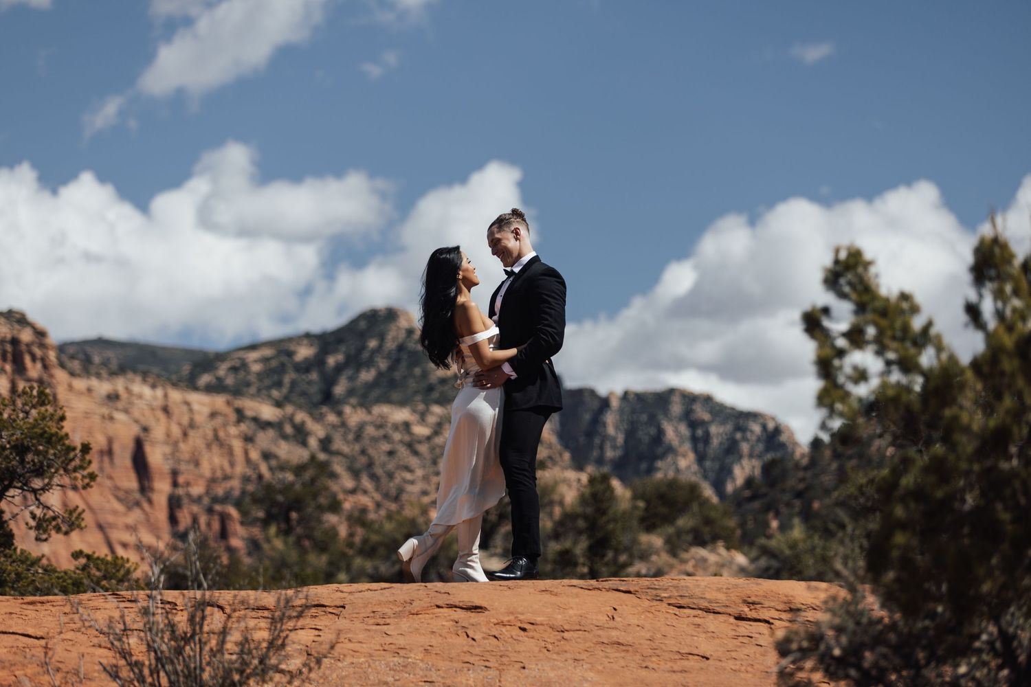 Wedding couple Sedona Arizona