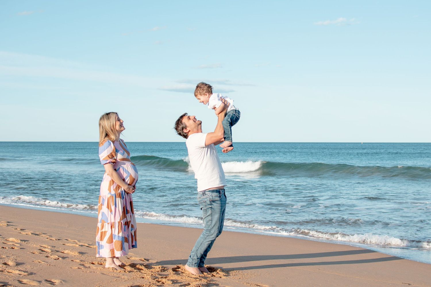 Fun family photoshoot by Oriana photographer