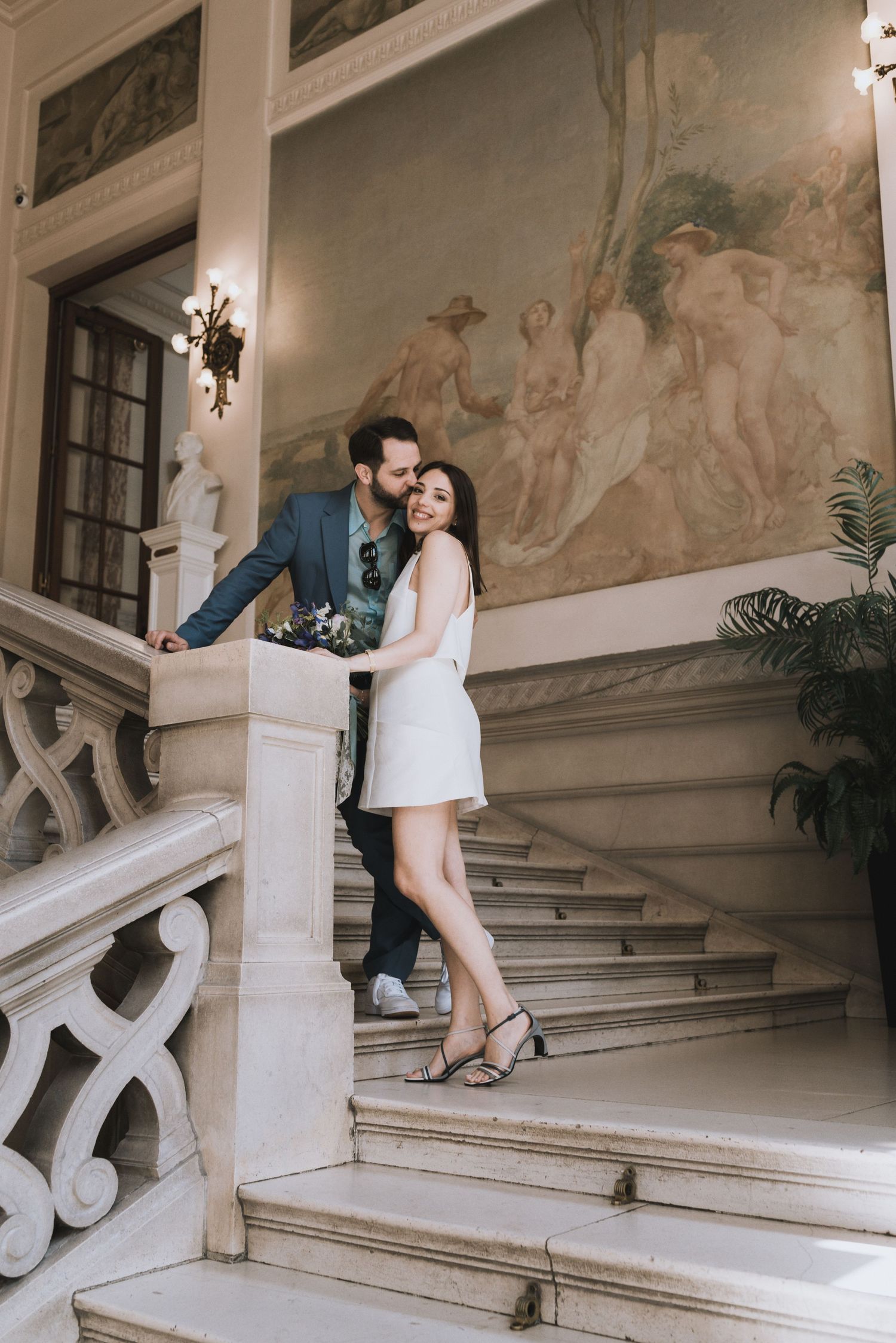 bride and groom wedding city hall maison communale saint Gilles bruxelles