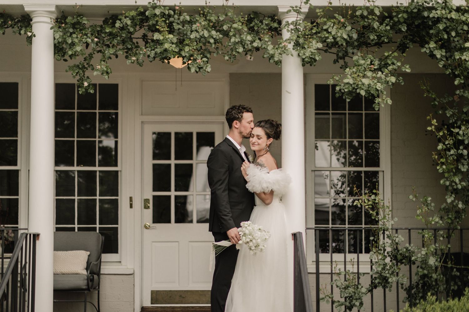 Knoxville Photographer, Knoxville Wedding Photographer, Tennessee Photographer | Maple Grove Inn