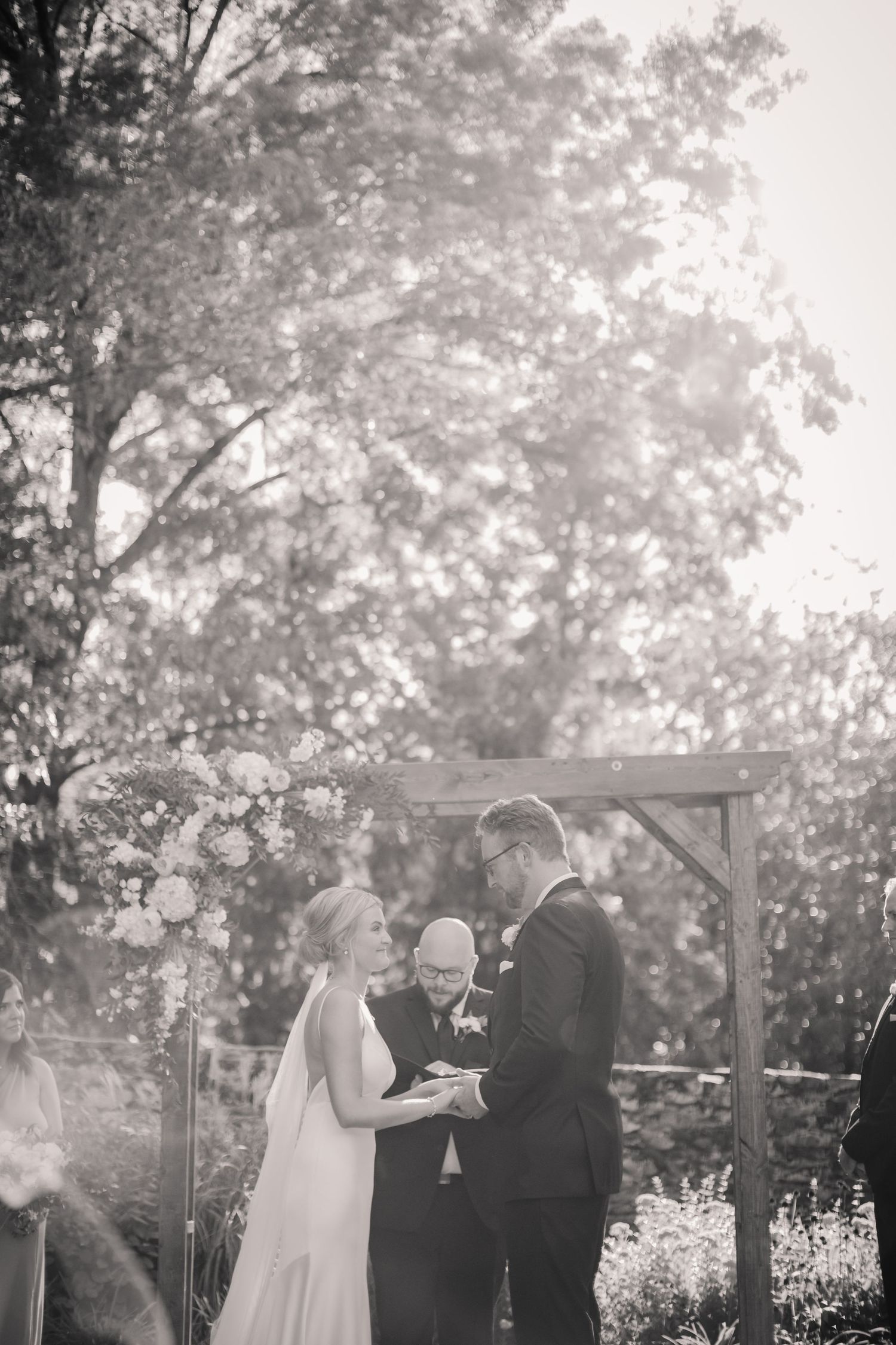 Knoxville Photographer, Knoxville Wedding Photographer, Tennessee Photographer | Knoxville Botanica; Gardens
